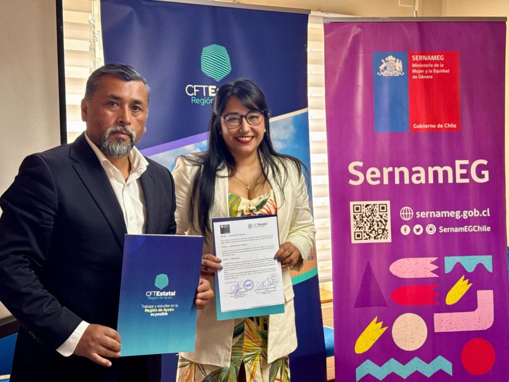 SernamEG y CFT Aysén firman convenio para fortalecer la formación de mujeres en diversas áreas productivas de la región