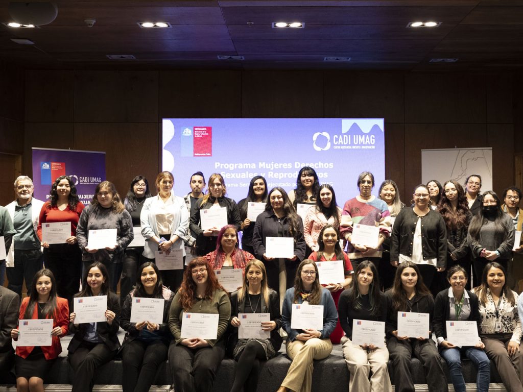 SernamEG y CADI UMAG certifican a nuevas facilitadoras en Derechos Sexuales y Reproductivos en Magallanes