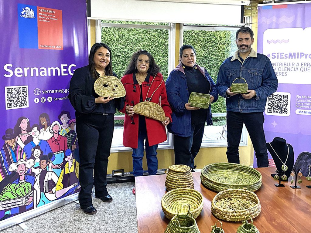 Cuatro artesanas representarán a Magallanes en la Expo Feria de Emprendedoras Indígenas