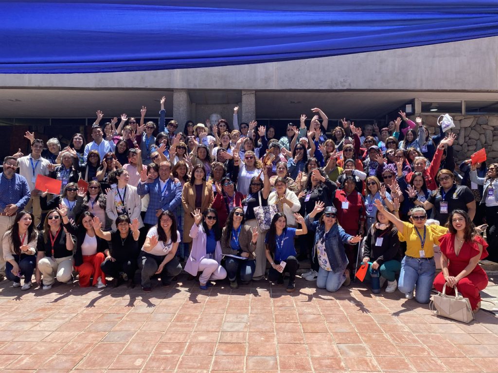 “Volver a creer en mí”: mujeres jefas de hogar se reúnen en Vicuña para reafirmar su autonomía y liderazgo