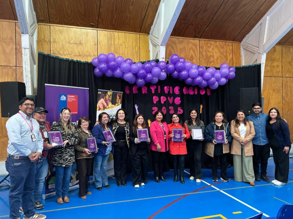 SernamEG Magallanes certifica a organizaciones en prevención de violencias de género en Natales