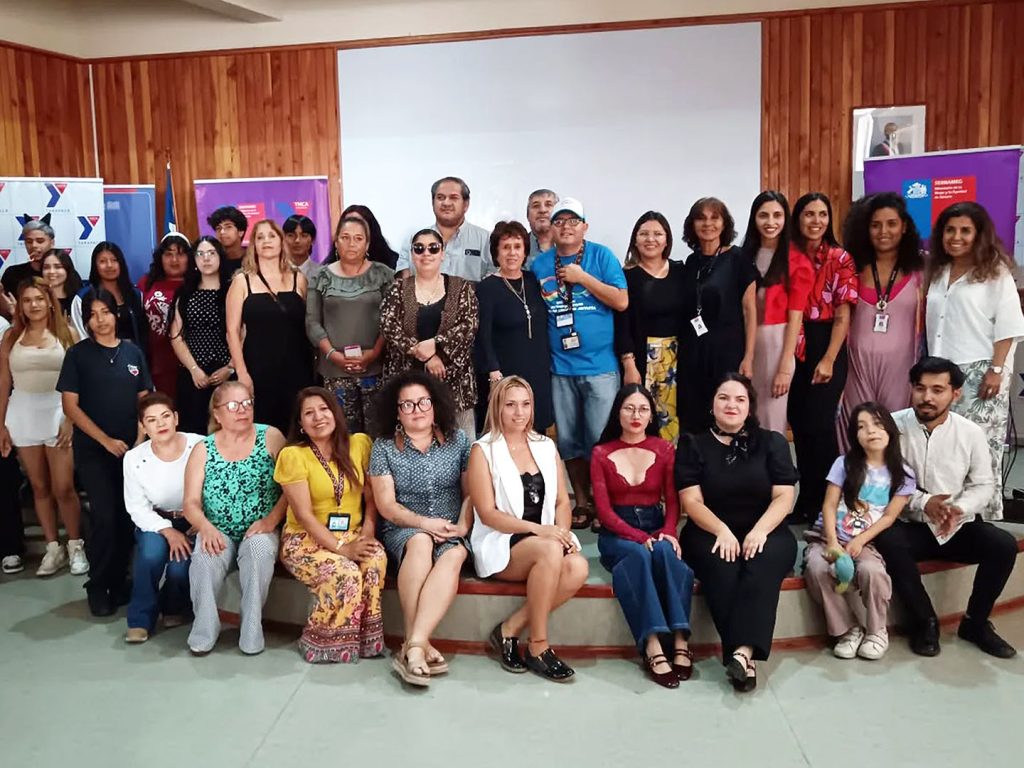 Organizaciones sociales y educativas reciben certificación del Programa de Prevención de las Violencias de Género 2025 en Tarapacá
