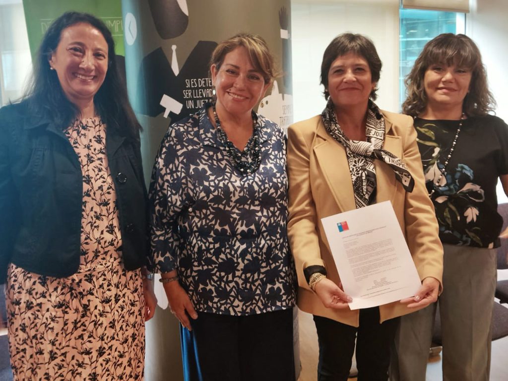Defensoría Penal Pública se incorpora al programa Buenas Prácticas Laborales con Equidad de Género del SernamEG