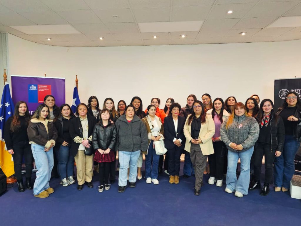 SernamEG Magallanes inicia la Academia Mujer Emprende 2026