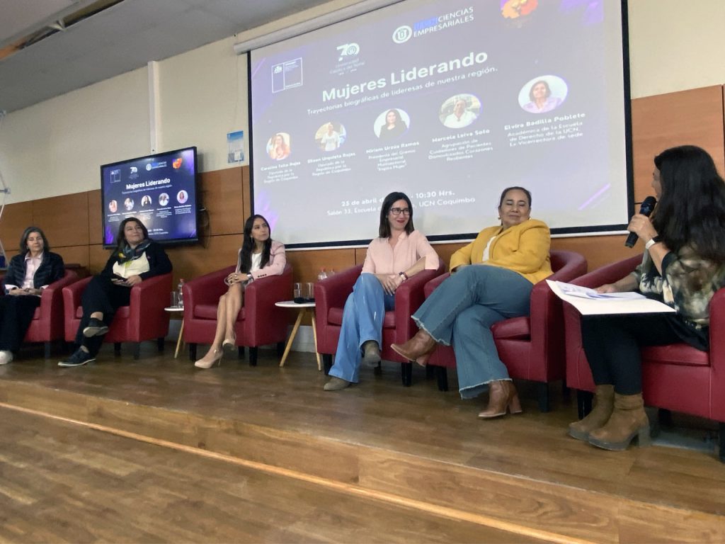 Conversatorio regional releva el liderazgo de las mujeres en espacios de toma de decisiones