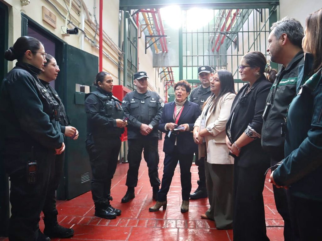 Gendarmería se incorpora al programa de Buenas Prácticas Laborales del SernamEG en Magallanes