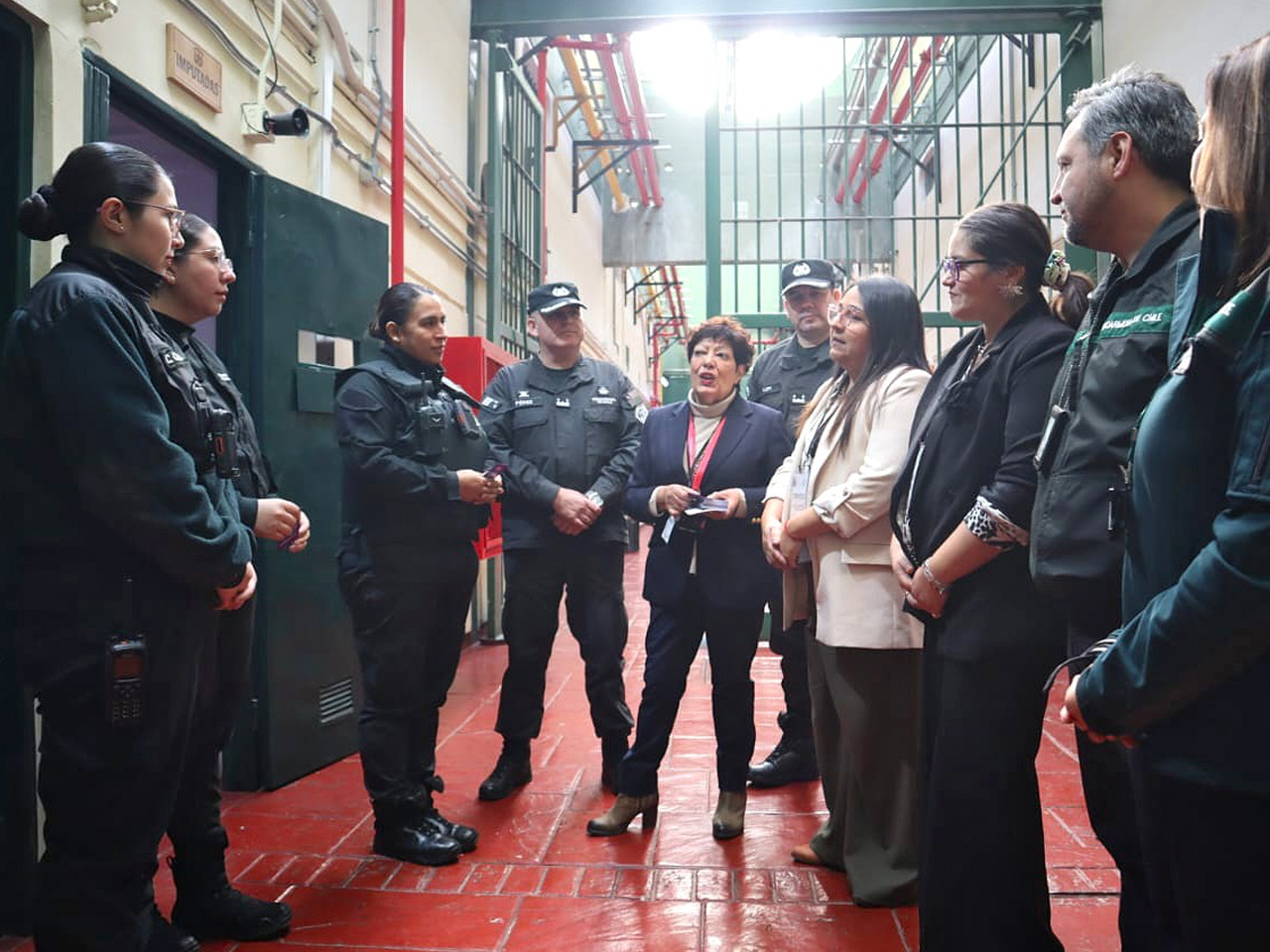Gendarmería se incorpora al programa de Buenas Prácticas Laborales del SernamEG en Magallanes