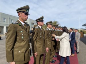 Más de 100 estudiantes de Carabineros fortalecen competencias en género y derechos humanos