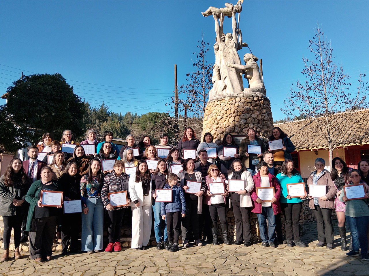 700 mujeres de la Región del Maule han egresado del Programa Mujeres Jefas de Hogar en lo que va del año