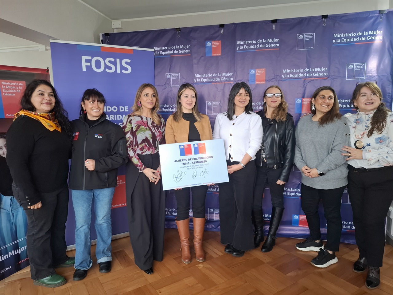 En Los Ríos: SernamEG, Seremi de la Mujer y Fosis reactivan convenio de colaboración​